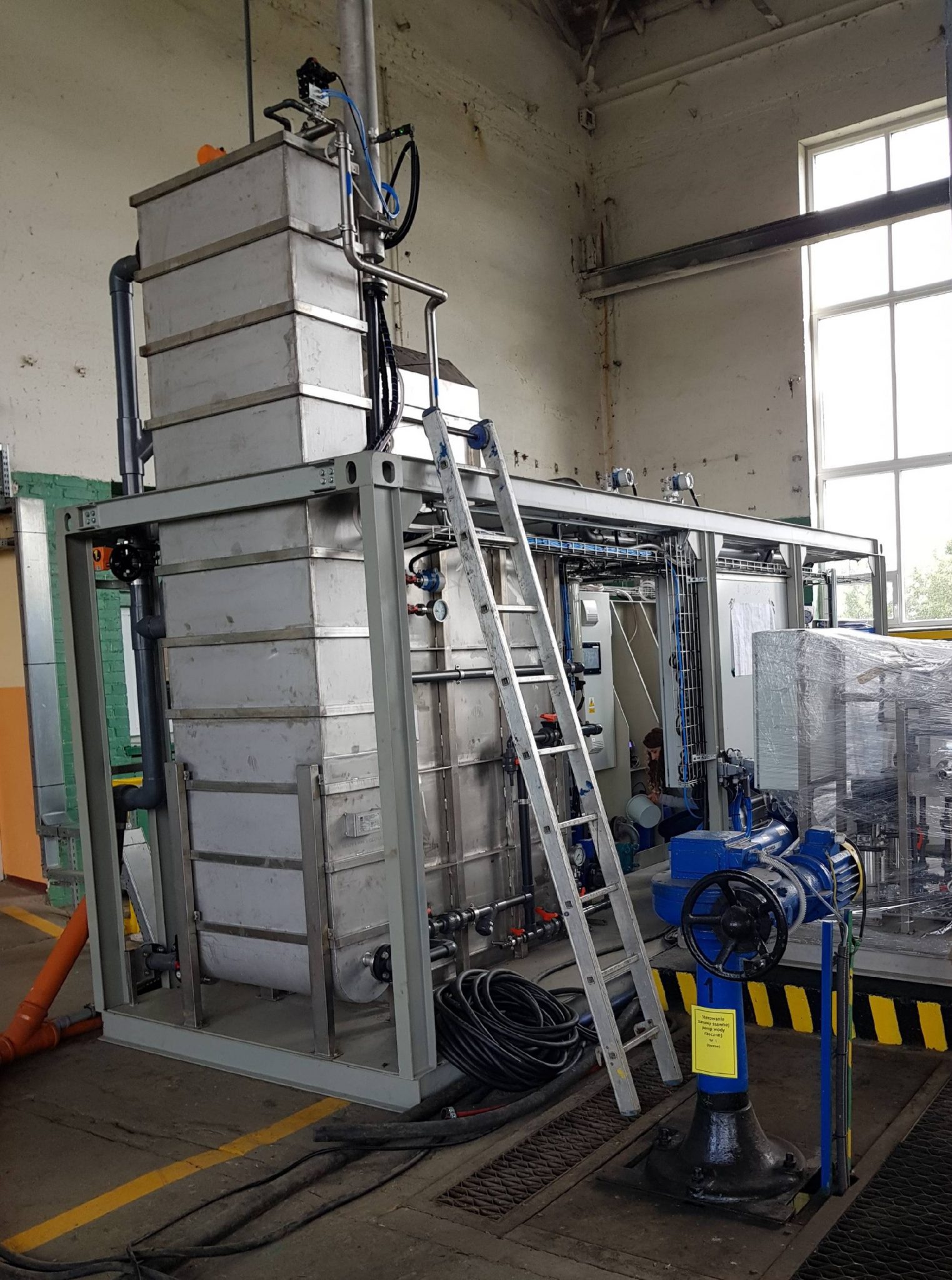 System odzysku wody w zabudowie kontenerowej